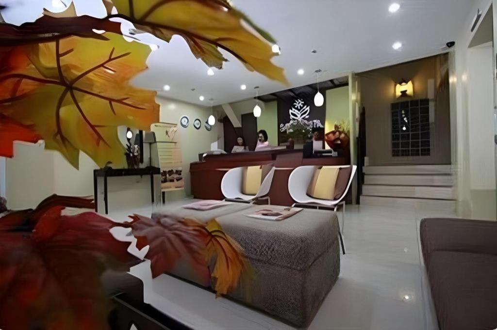Sampaguita Suites Plaza Garcia Cebu Stadt Exterior foto