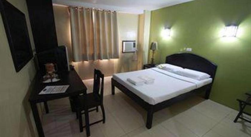 Sampaguita Suites Plaza Garcia Cebu Stadt Exterior foto